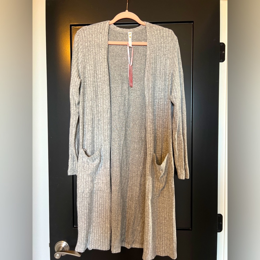 Fornia Heather Grey Cardigan